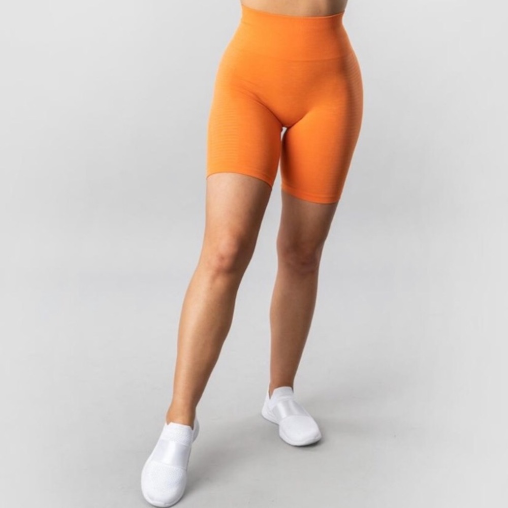 Alphalete Orange Biker Shorts Size Small